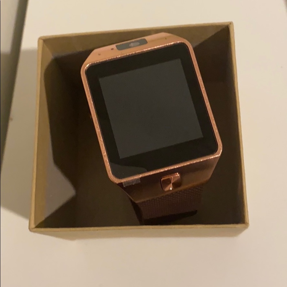 Smart Watch - Picture 3 of 3